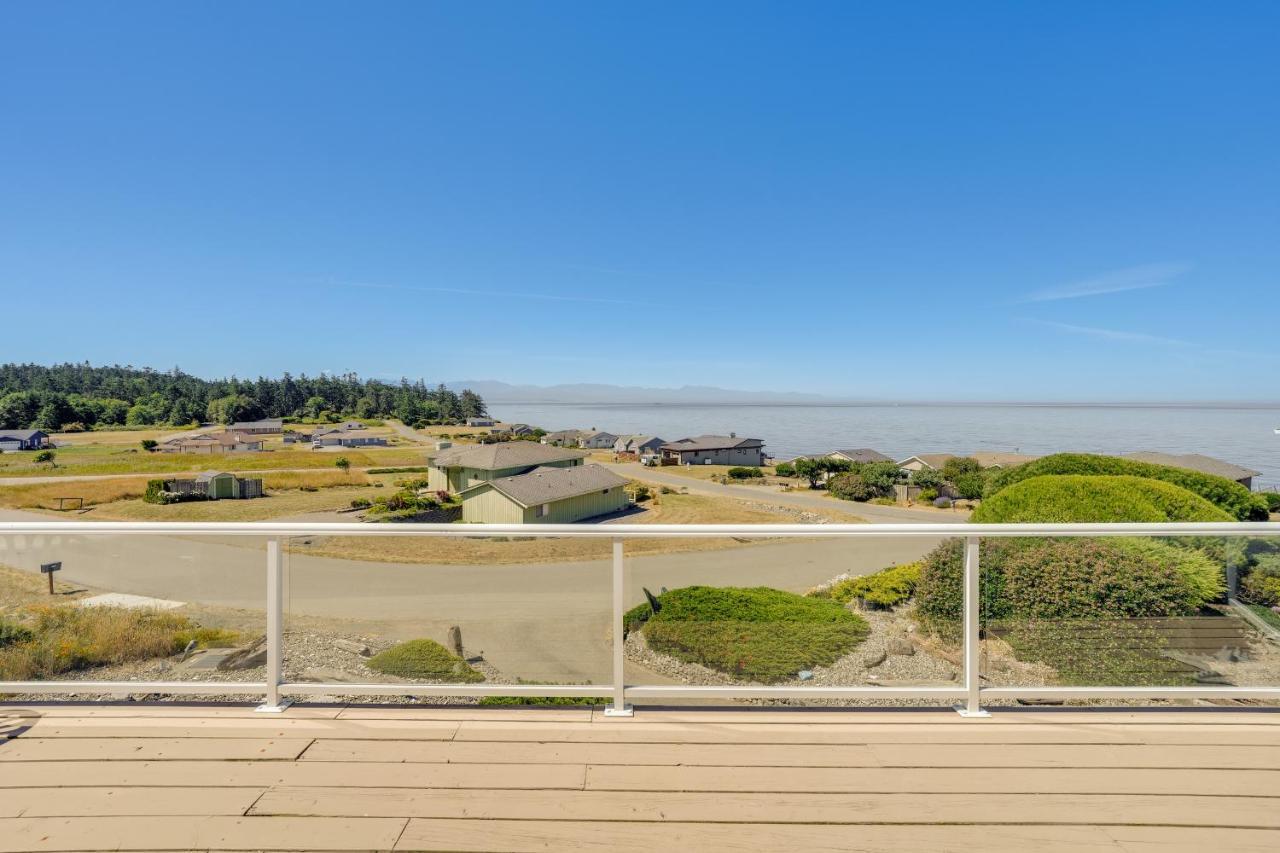 Holiday home Stunning In With Deck And Access Coupeville