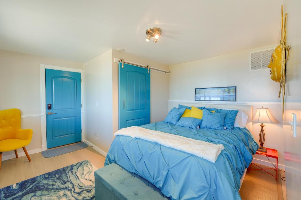 Stunning In With Deck And Access *