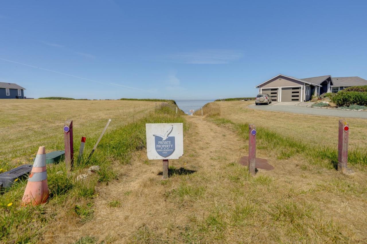 Stunning In With Deck And Access Coupeville