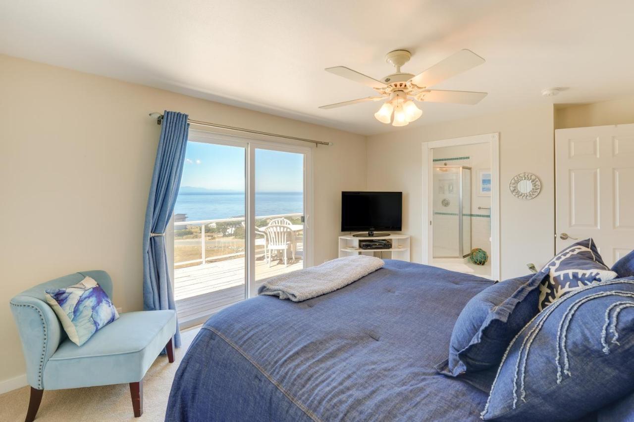 Stunning In With Deck And Access * Coupeville