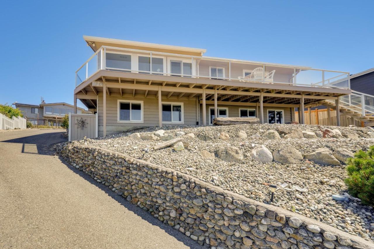 Holiday home Stunning In With Deck And Access Coupeville
